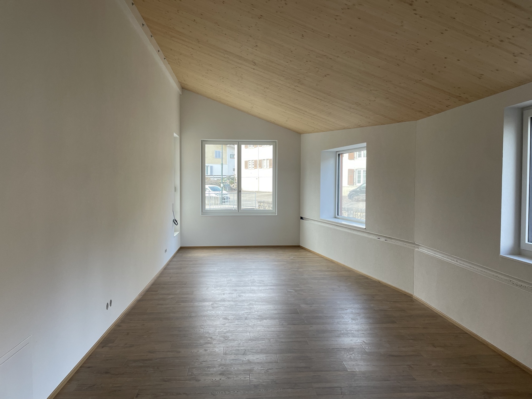 IMG_5938_3.HEIC_compressed